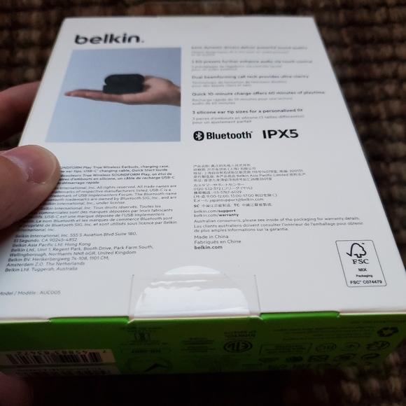 Belkin SOUNDFORM Play True Wireless Earbuds - Picture 6 of 7